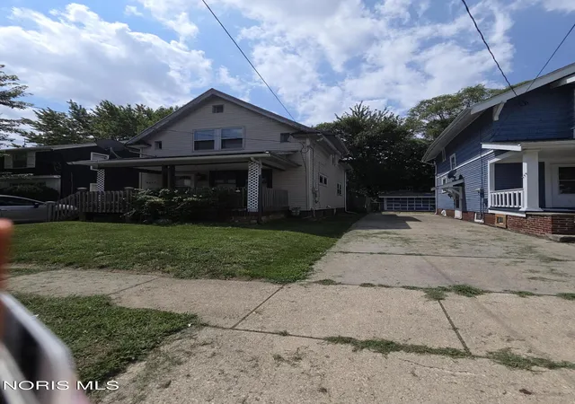 3rd image of 4217 Jackman Rd, Toledo, OH 43612 | MLS# 10011766
