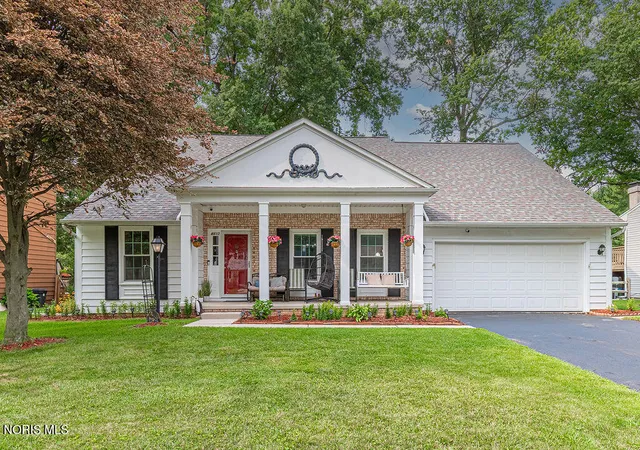 1st image of 6132 W Pembridge Dr, Toledo, OH 43615 | MLS# 10011782