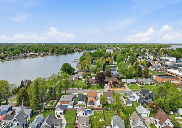 Photo 3 of Sale Pending at 2628 124th Street, Toledo, OH 43611 | MLS# 10011771 | Listing updated on 2026-08-31