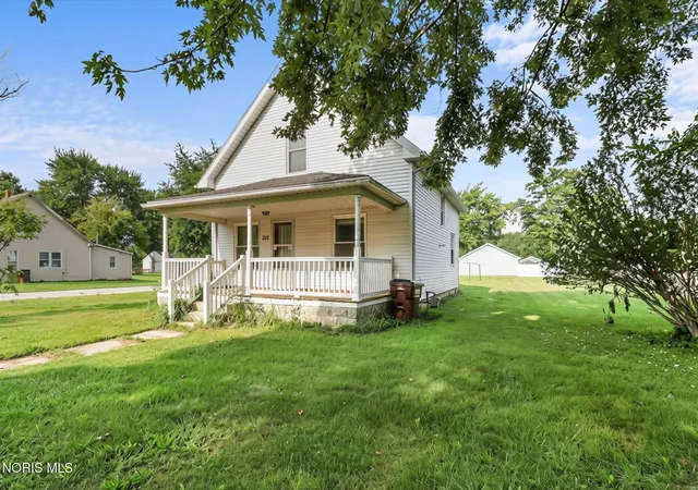 4th image of 315 Third St, Clay Center, OH 43408 | MLS# 10011807