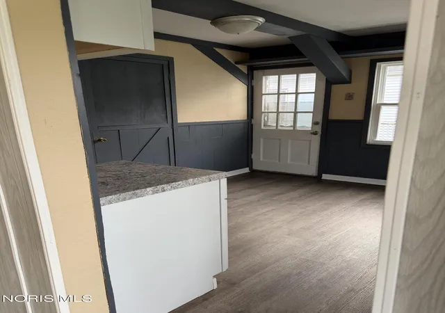 Photo 3 of Single family home for sale at 205 Willamont Rd, Toledo, OH 43612 | MLS# 10011777 | Listing updated on 2026-09-17