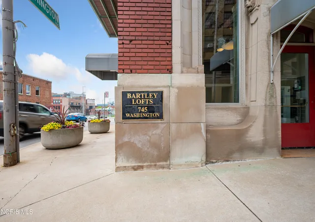 42nd image of 745 Washington St #Apt 305, Toledo, OH 43604 | MLS# 10011775