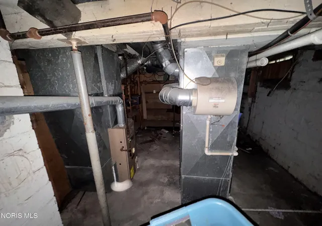 Photo 28 of Multi family home for sale at 335 E Lake St, Toledo, OH 43608 | MLS# 10011789 | Listing updated on 2026-09-01