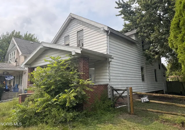2nd image of 335 E Lake St, Toledo, OH 43608 | MLS# 10011789