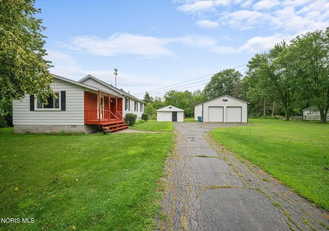 2nd image of 29226 Hufford Rd, Perrysburg, OH 43551 | MLS# 10011790