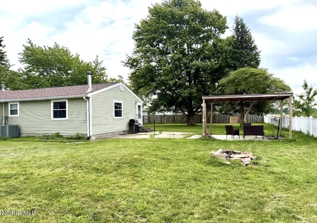 2nd image of 27468 Ayersville Pleasant Bend Rd, Defiance, OH 43512 | MLS# 10011823
