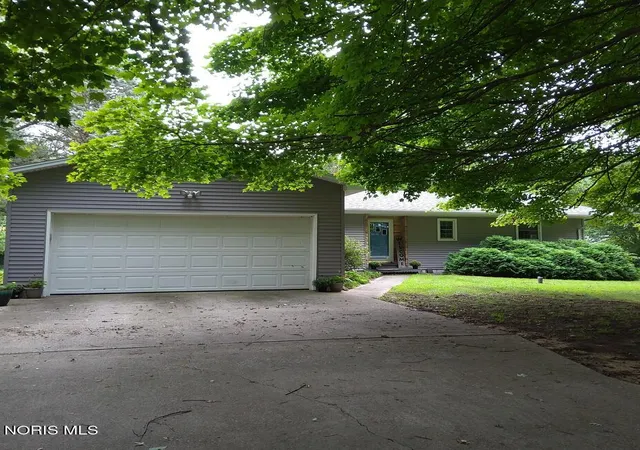 1st image of 15765 Harris Rd, Defiance, OH 43512 | MLS# 10012072