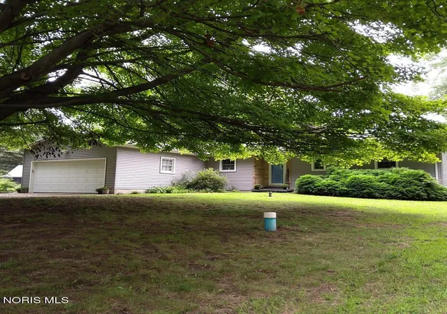 2nd image of 15765 Harris Rd, Defiance, OH 43512 | MLS# 10012072