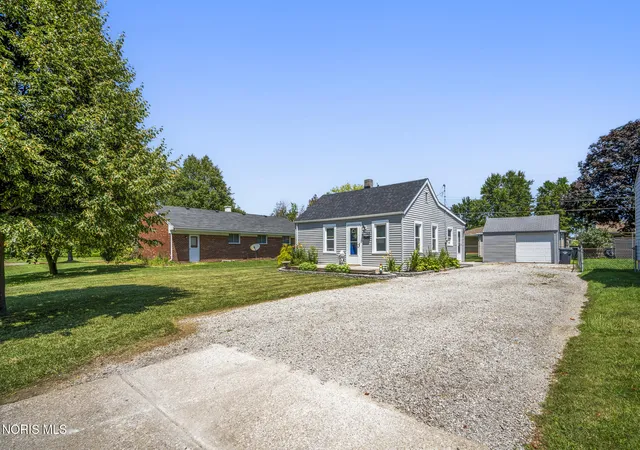 2nd image of 1146 Richland St, Maumee, OH 43537 | MLS# 10011816