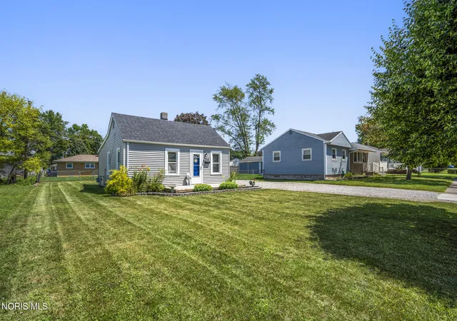 3rd image of 1146 Richland St, Maumee, OH 43537 | MLS# 10011816