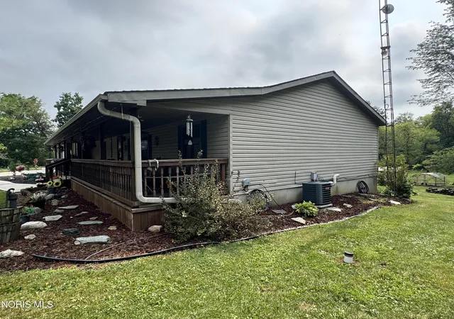 Photo 3 of Single family home for sale at 07236 County Rd P 50 P 50, Montpelier, OH 43543 | MLS# 10011834 | Listing updated on 2026-09-23