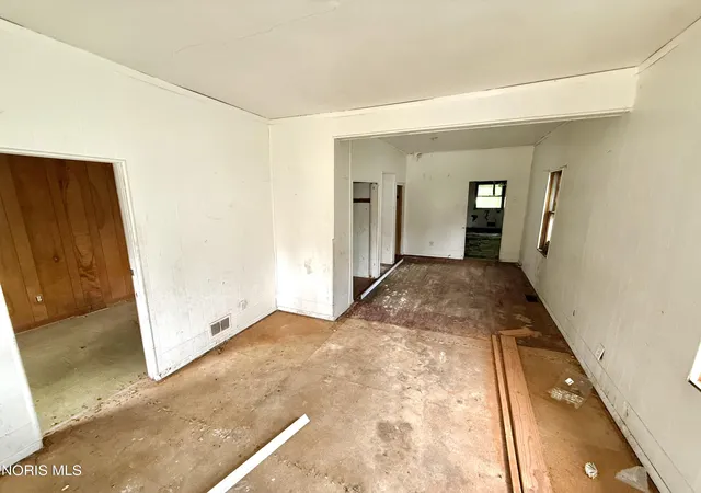 2nd image of 140 Hausman St, Toledo, OH 43608 | MLS# 10011855