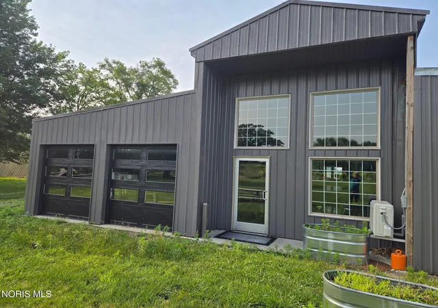 2nd image of 13554 Mohler Rd, Grand Rapids, OH 43522 | MLS# 10011848