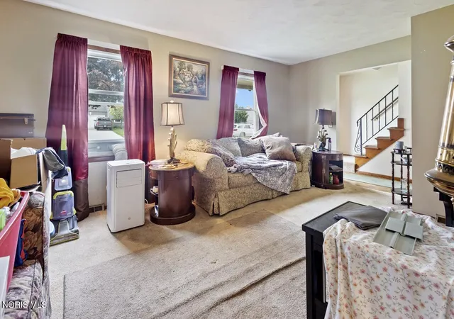 Photo 3 of Single family home for sale at 2624 Coveview Dr, Toledo, OH 43611 | MLS# 10011857 | Listing updated on 2026-09-29