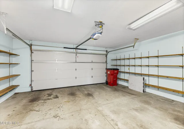 Condo for sale in building located at 5694 Corey Cvs, Sylvania, OH 43560 - Unit #