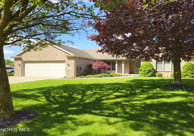 Photo 3 of Single family home for sale at 317 N Pointe Dr, Archbold, OH 43502 | MLS# 10011993 | Listing updated on 2026-09-11
