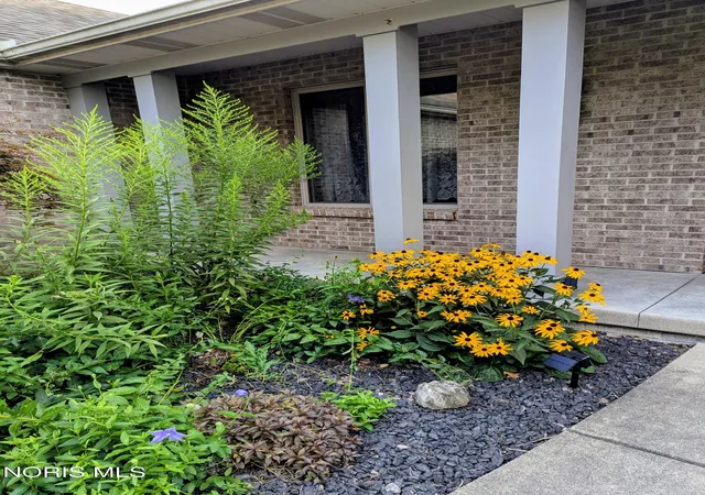 Photo 4 of Single family home for sale at 317 N Pointe Dr, Archbold, OH 43502 | MLS# 10011993 | Listing updated on 2026-09-11