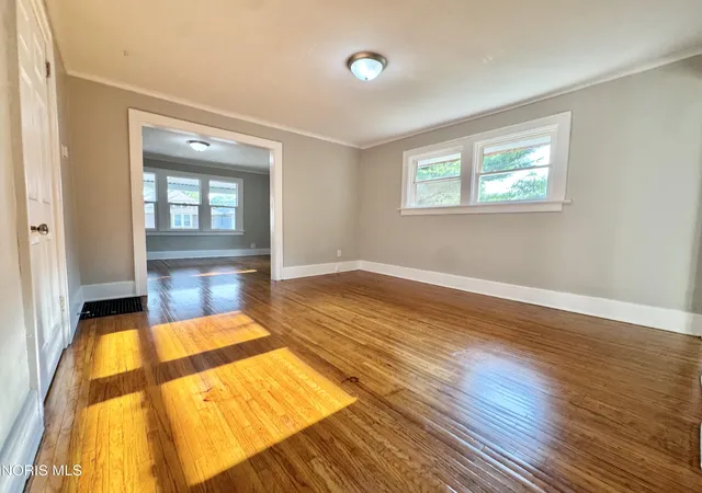 Photo 3 of House for sale at 1117 Nevada St, Toledo, OH 43605 | MLS# 10011903 | Listing updated on 2026-09-29