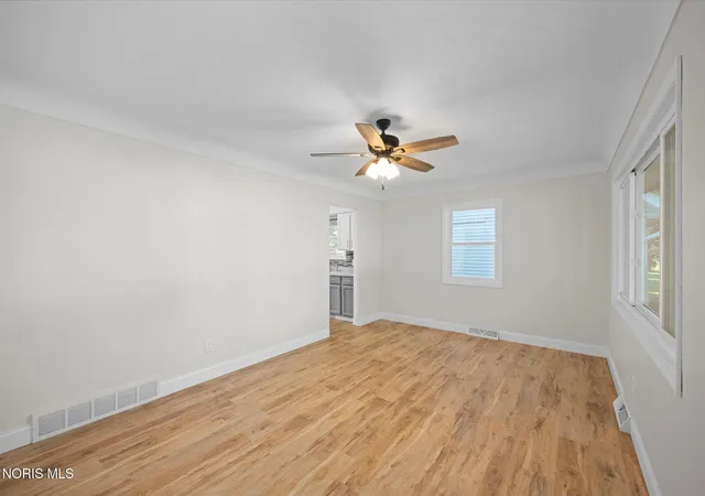 Photo 4 of Single family home for sale at 5142 Rambo Ln, Toledo, OH 43623 | MLS# 10011936 | Listing updated on 2026-09-29