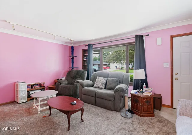 Photo 4 of Sale Pending at 305 Taylor St, Columbus Grove, OH 45830 | MLS# 10011939 | Listing updated on 2026-09-22