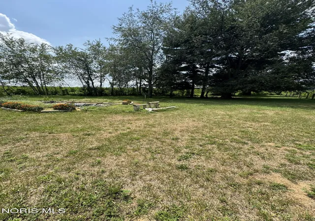 Photo 4 of Single family home for sale at 4531 County Rd 5, Delta, OH 43515 | MLS# 10011909 | Listing updated on 2026-08-17