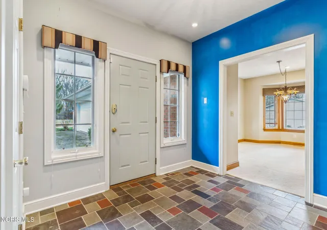 Photo 3 of Single family home for sale at 803 Union St, Ada, OH 45810 | MLS# 10011887 | Listing updated on 2026-08-19