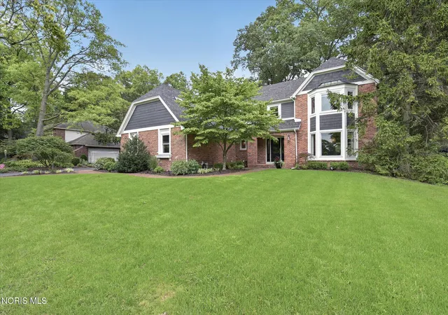 2nd image of 4750 Fairway Ln, Sylvania, OH 43560 | MLS# 10012076