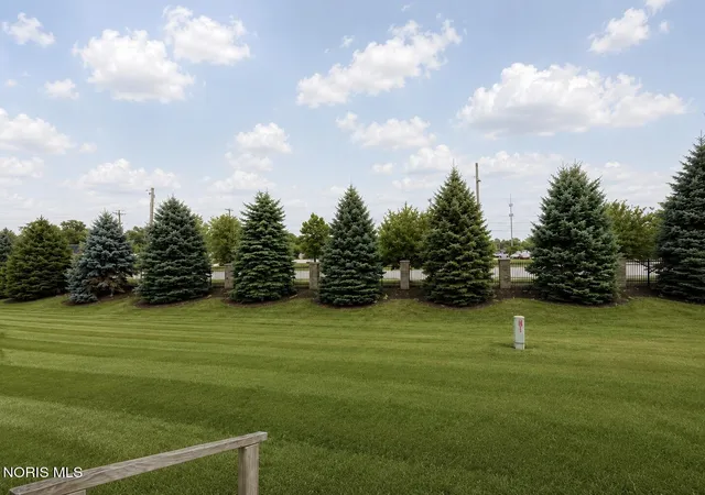21st image of 2547 Lake Vista Dr, Toledo, OH 43614 | MLS# 10011961