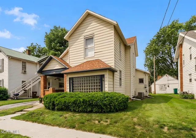 Photo 1 of Single family home for sale at 122 George St, Findlay, OH 45840 | MLS# 10012416 | Listing updated on 2026-08-25