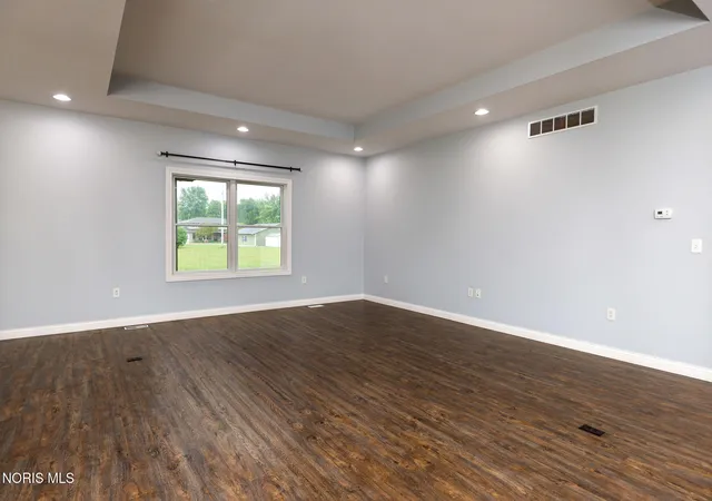 Listing Photo 4 - Condo for sale in building located at 806 Silver Pines Dr, Kalida, OH 45853
