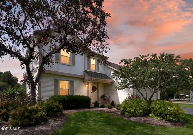 Photo 1 of Single family home for sale at 3845 Pepperwood Ct, Sylvania, OH 43560 | MLS# 10012009 | Listing updated on 2026-08-30