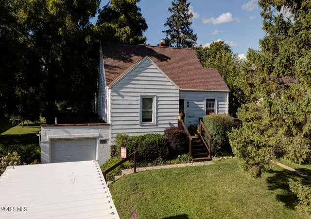 2nd image of 3102 Glenn St, Toledo, OH 43613 | MLS# 10011990