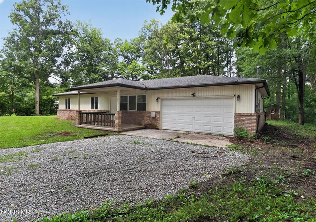 Photo 3 of Single family home for sale at 10660 Frankfort Rd, Holland, OH 43528 | MLS# 10012010 | Listing updated on 2026-10-04