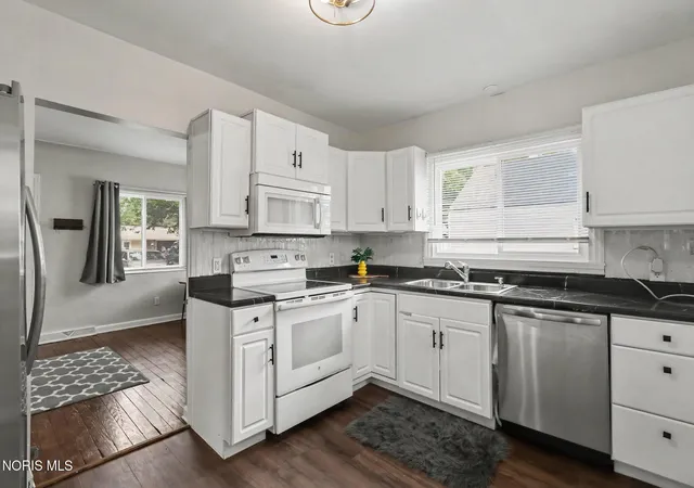 5th image of 5518 Merriman Dr, Sylvania, OH 43560 | MLS# 10012015