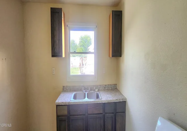 5th image of 733 Redwood Ave, Toledo, OH 43609 | MLS# 10012051