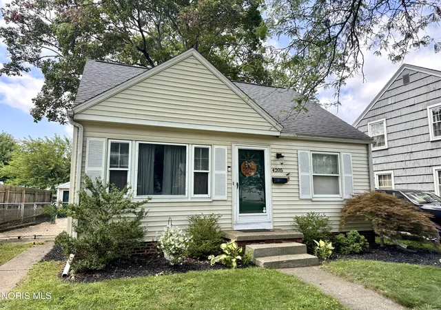 1st image of 4205 Bowen Rd, Toledo, OH 43613 | MLS# 10012197