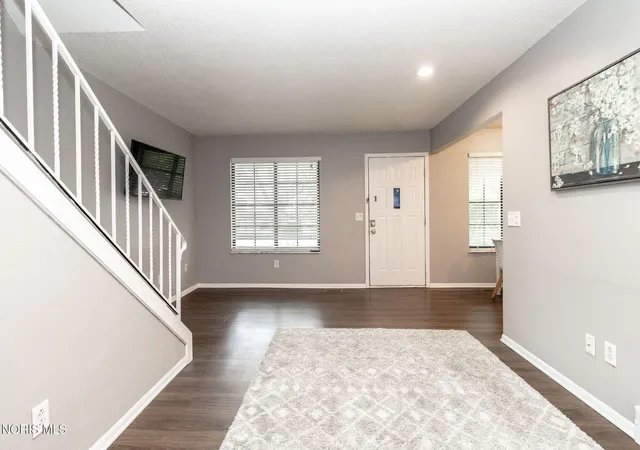 3rd image of 4515 W Bancroft St #Apt 13, Toledo, OH 43615 | MLS# 10012017