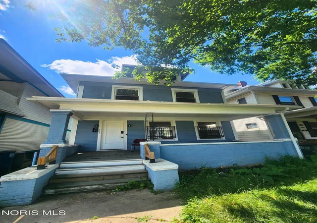 Photo 1 of Sale Pending at 3231 Kimball Ave, Toledo, OH 43610 | MLS# 10012032 | Listing updated on 2026-09-16