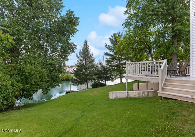 Photo 3 of Sale Pending at 801 Inverness Dr, Defiance, OH 43512 | MLS# 10012244 | Listing updated on 2026-09-24