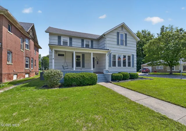 Photo 2 of Single family home for sale at 606 Haley Ave, Napoleon, OH 43545 | MLS# 10012071 | Listing updated on 2026-10-05