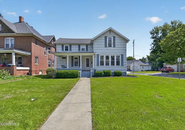 Photo 3 of Single family home for sale at 606 Haley Ave, Napoleon, OH 43545 | MLS# 10012071 | Listing updated on 2026-10-05