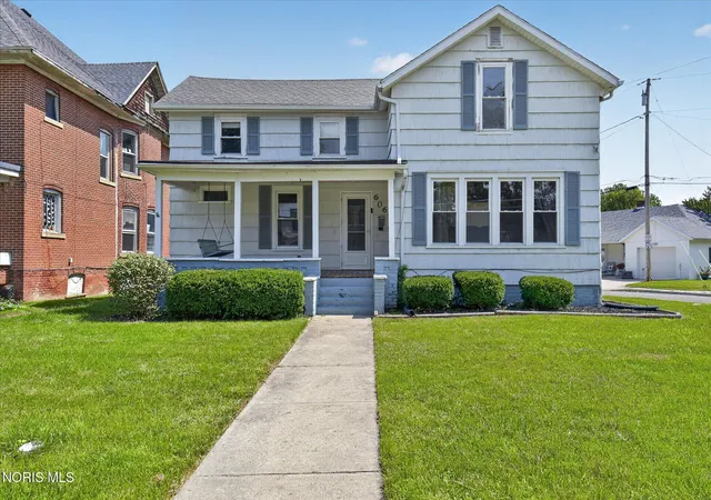 Photo 4 of Single family home for sale at 606 Haley Ave, Napoleon, OH 43545 | MLS# 10012071 | Listing updated on 2026-10-05