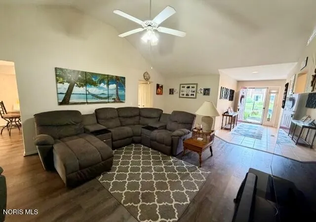 2nd image of 5721 Brook Cliffe Rd, Toledo, OH 43614 | MLS# 10012277
