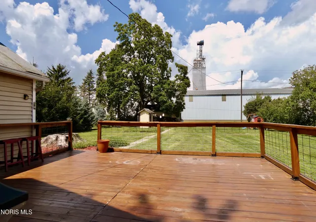 Photo 4 of Single family home for sale at 490 Fisher St, Napoleon, OH 43545 | MLS# 10012300 | Listing updated on 2026-09-23