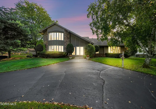 Photo 1 of Single family home for sale at 4625 Sulgrave Dr, Toledo, OH 43623 | MLS# 10012096 | Listing updated on 2026-09-03