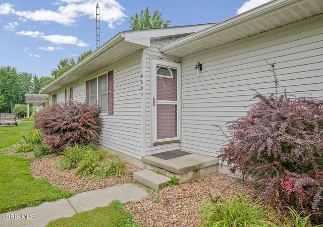 Photo 3 of Single family home for sale at 6602 State Route 12, Findlay, OH 45840 | MLS# 10012105 | Listing updated on 2026-08-28
