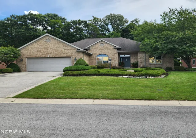1st image of 2776 Hickory Grove Ct, Findlay, OH 45840 | MLS# 10012205