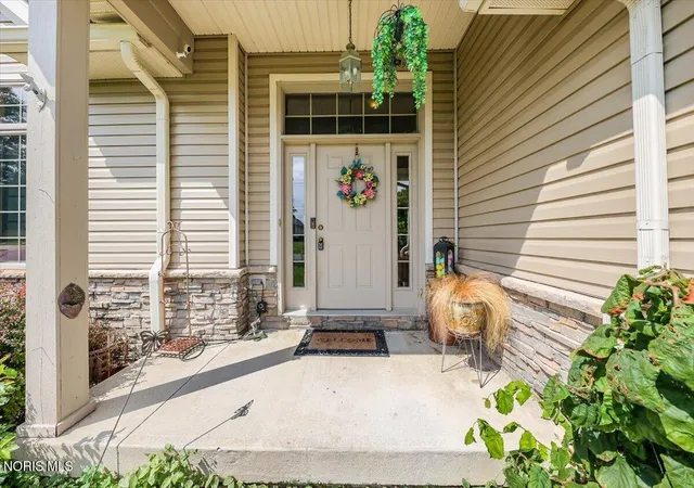 Photo 4 of Single family home for sale at 709 Parkside Dr, Wauseon, OH 43567 | MLS# 10012132 | Listing updated on 2026-08-28