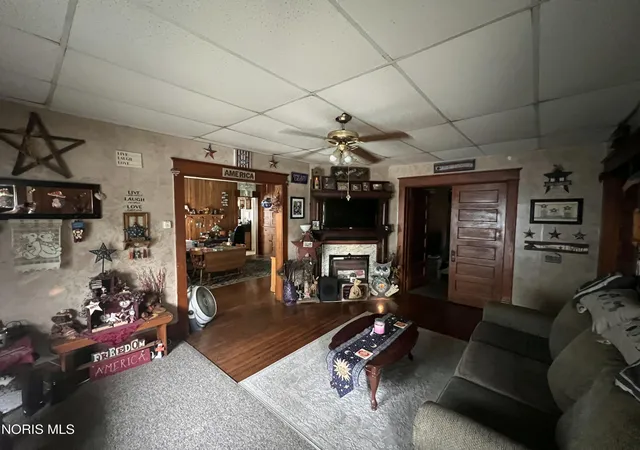 2nd image of 214 & 214 1/2 S 7th St, Upper Sandusky, OH 43351 | MLS# 10012091