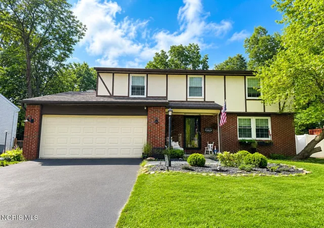 2nd image of 6247 W Pembridge Dr, Toledo, OH 43615 | MLS# 10012093